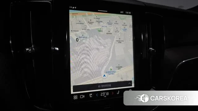 Volvo XC60 second Generation 2025 Белый из Кореи, фото 4