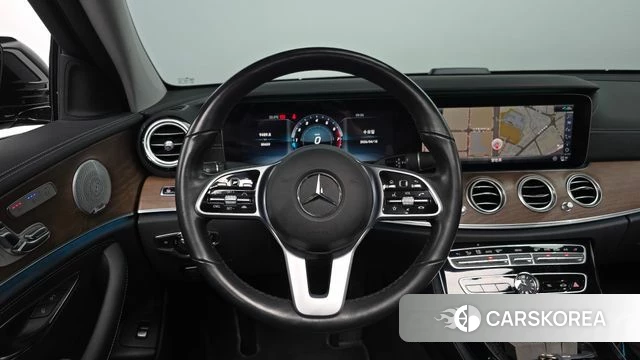 Mercedes-Benz E-Class W213 2020 Черный из Кореи, фото 4