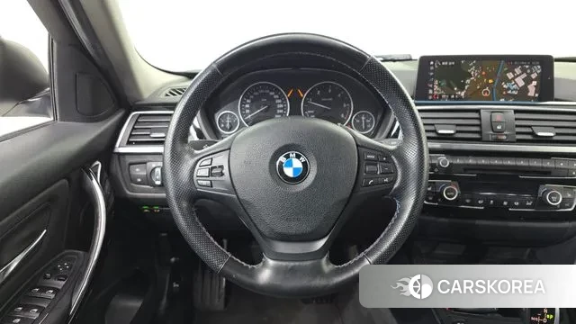 BMW 3 Series (F30) 2018 Белый из Кореи, фото 4