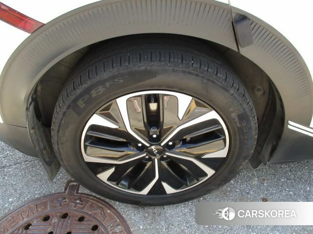 Kia EV6 2022 Белый из Кореи, фото 4