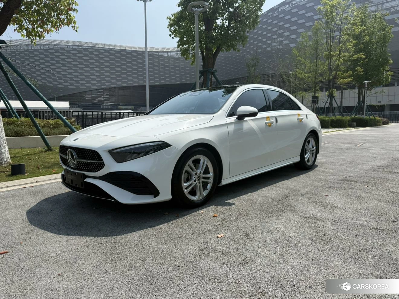 Mercedes-Benz Class A 2022 Белый из Китая, фото 4