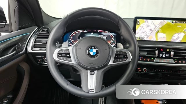 BMW X4 (G02) 2024 Серебристо-серый из Кореи, фото 4