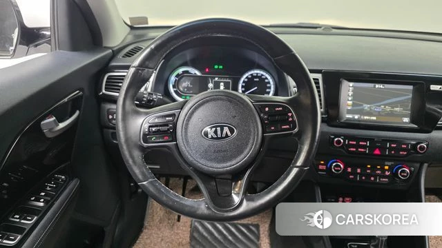 Kia Niro 2018 Белый из Кореи, фото 4