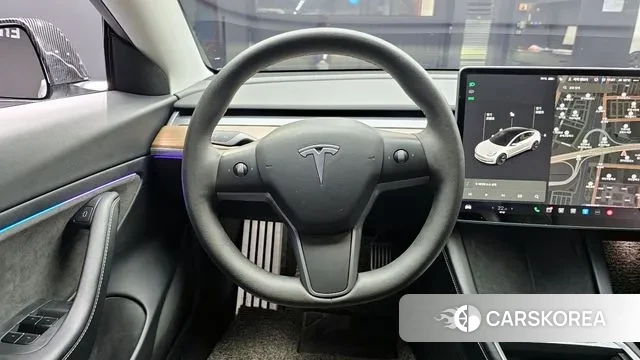 Tesla Model 3 2021 Белый из Кореи, фото 4