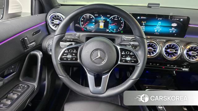 Mercedes-Benz A-Class W177 2021 Белый из Кореи, фото 4