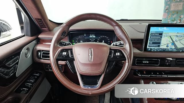 Lincoln Aviator 2nd generation 2021 Белый из Кореи, фото 4
