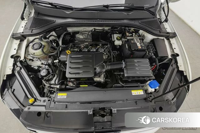 Volkswagen Bora 2021 Белый из Китая, фото 4