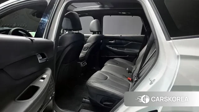 Hyundai The New Santa Fe 2023 Белый из Кореи, фото 4