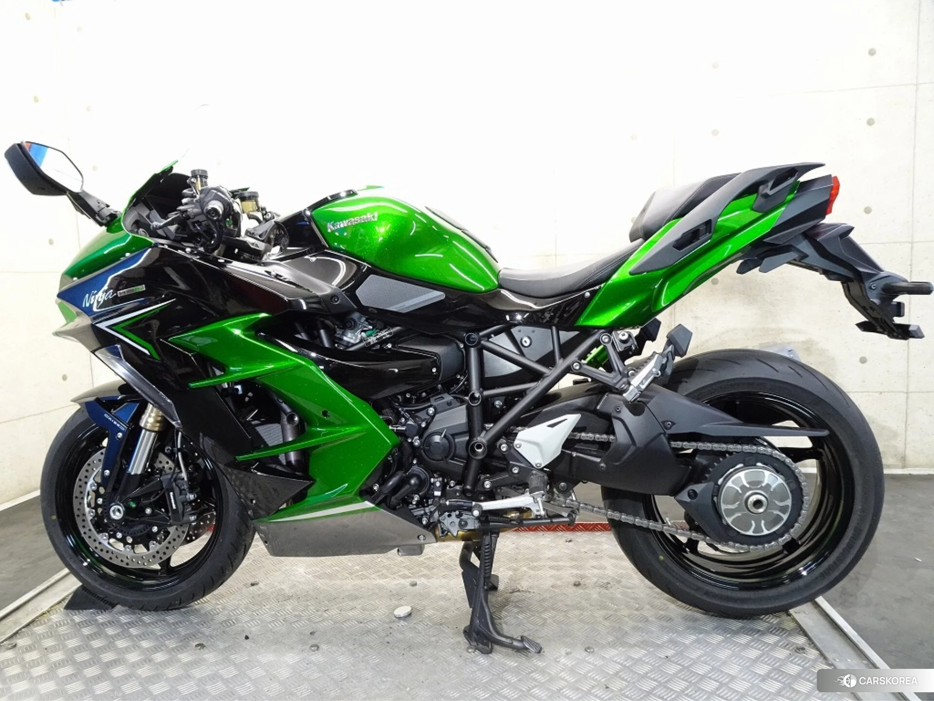 Kawasaki NINJA H2 SX SE 2022 из Японии