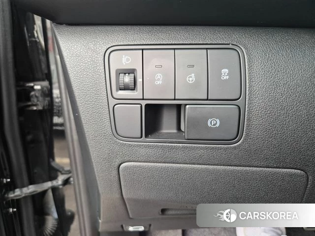 Hyundai Staria 2023 Черный из Кореи, фото 4