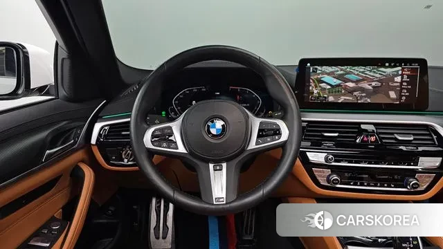 BMW 5 Series (G30) 2022 Белый из Кореи, фото 4