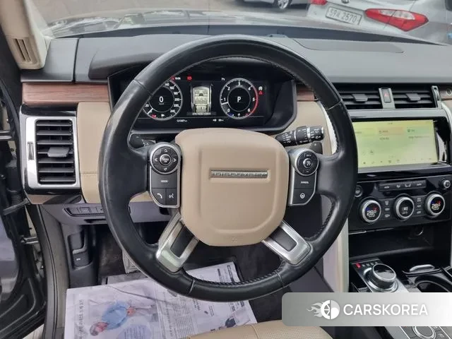 Land Rover Discovery 5 2018 Серый из Кореи, фото 4