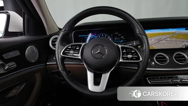 Mercedes-Benz E-Class W213 2020 Белый из Кореи, фото 4