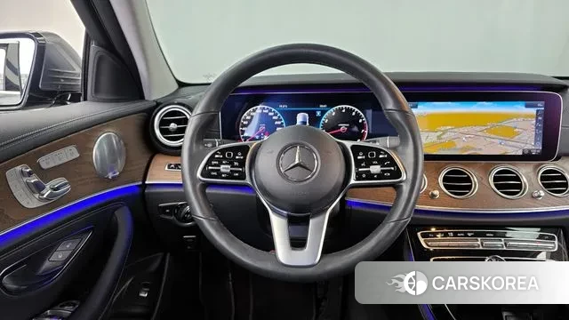 Mercedes-Benz E-Class W213 2019 Серый из Кореи, фото 4