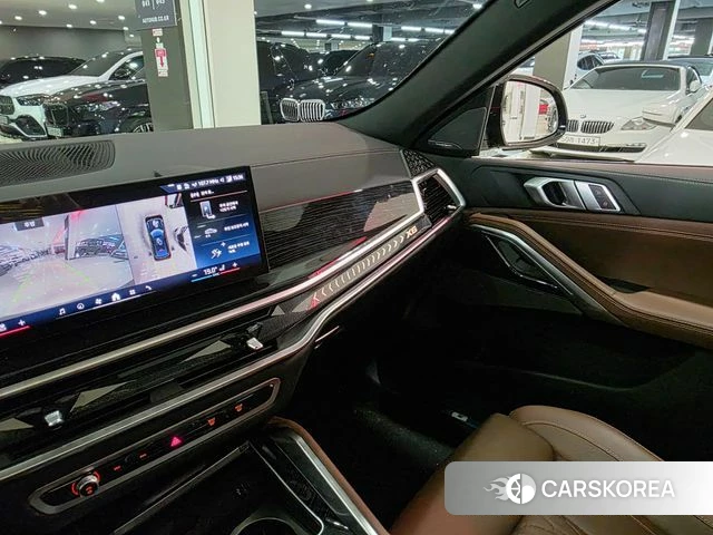 BMW X6 (G06) 2025 Черный из Кореи, фото 4