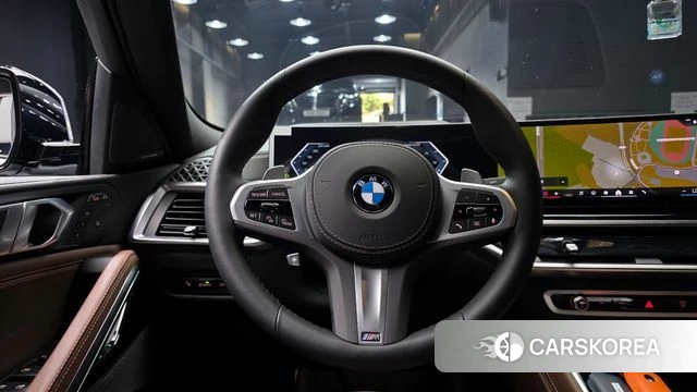 BMW X6 (G06) 2025 Серебристо-серый из Кореи, фото 4