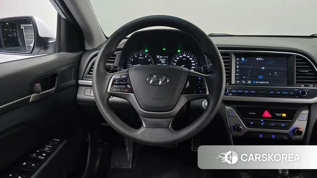 Hyundai Avante AD 2018 Белый из Кореи, фото 4