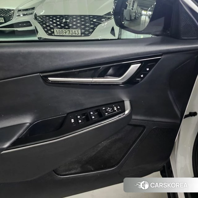 Kia EV6 2022 Белый из Кореи, фото 4