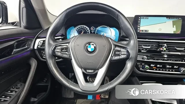 BMW 5 Series (G30) 2018 Белый из Кореи, фото 4