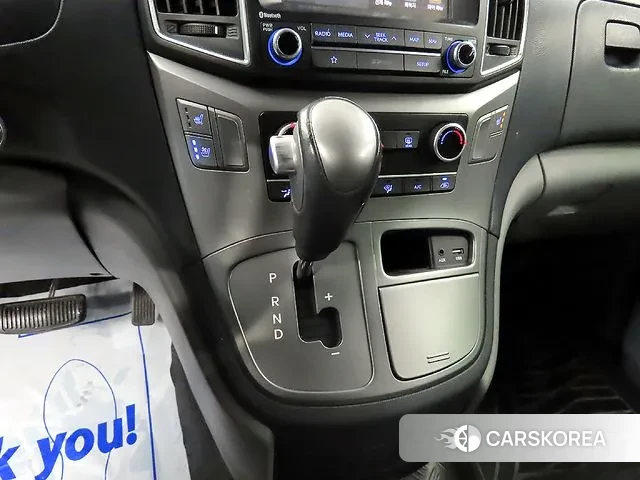 Hyundai The New Grand Starex 2018 Серебряный из Кореи, фото 4