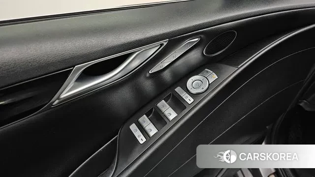 Genesis G80 (RG3) 2022 Серебряный из Кореи, фото 4