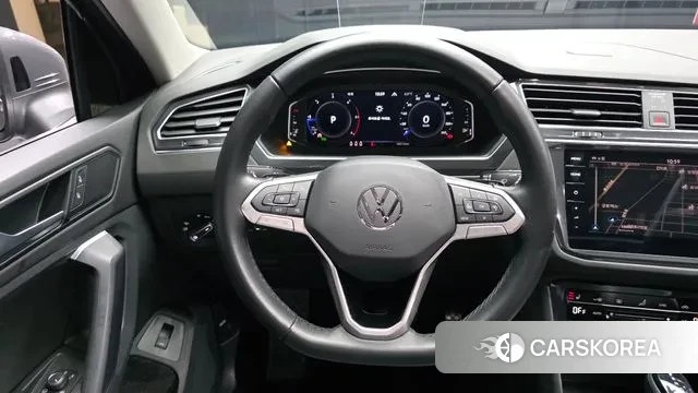 Volkswagen Tiguan second Generation 2022 Серый из Кореи, фото 4