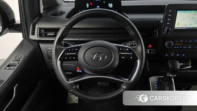 Hyundai Staria 2022 Белый из Кореи, фото 4
