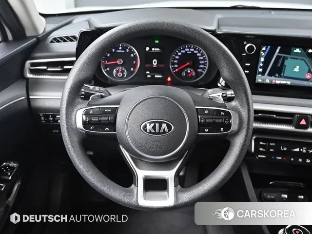 Kia K5 3rd generation 2021 Белый из Кореи, фото 4
