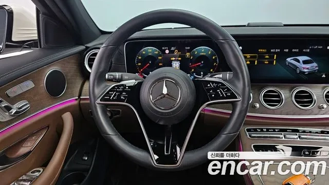 Mercedes-Benz E-Class W213 2022 Белый из Кореи, фото 4