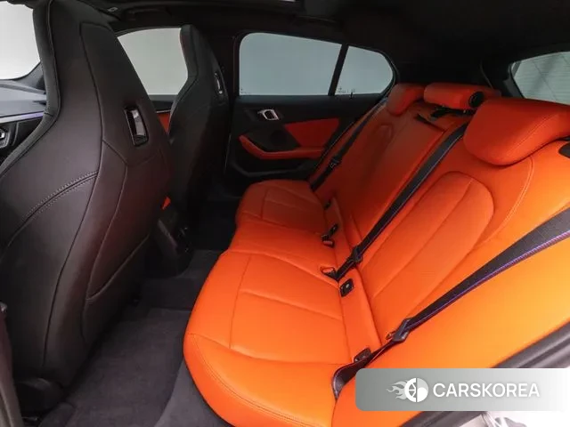 BMW 1 Series (F40) 2024 Белый из Кореи, фото 4