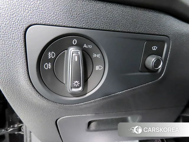 Volkswagen Tiguan second Generation 2018 Черный из Кореи, фото 4