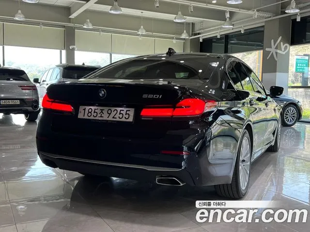 BMW 5 Series (G30) id 2683778 из Кореи 4