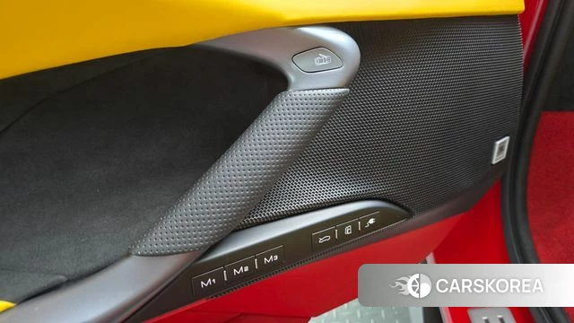 Ferrari 296 GTB 2023 Красный из Кореи, фото 4