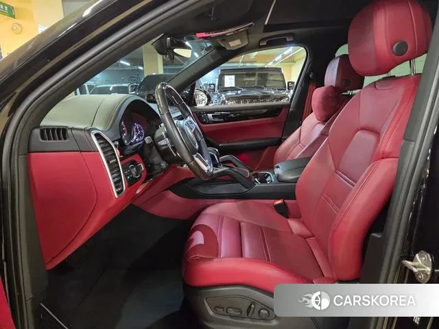 Porsche Cayenne (PO536) 2022 Черный из Кореи, фото 4