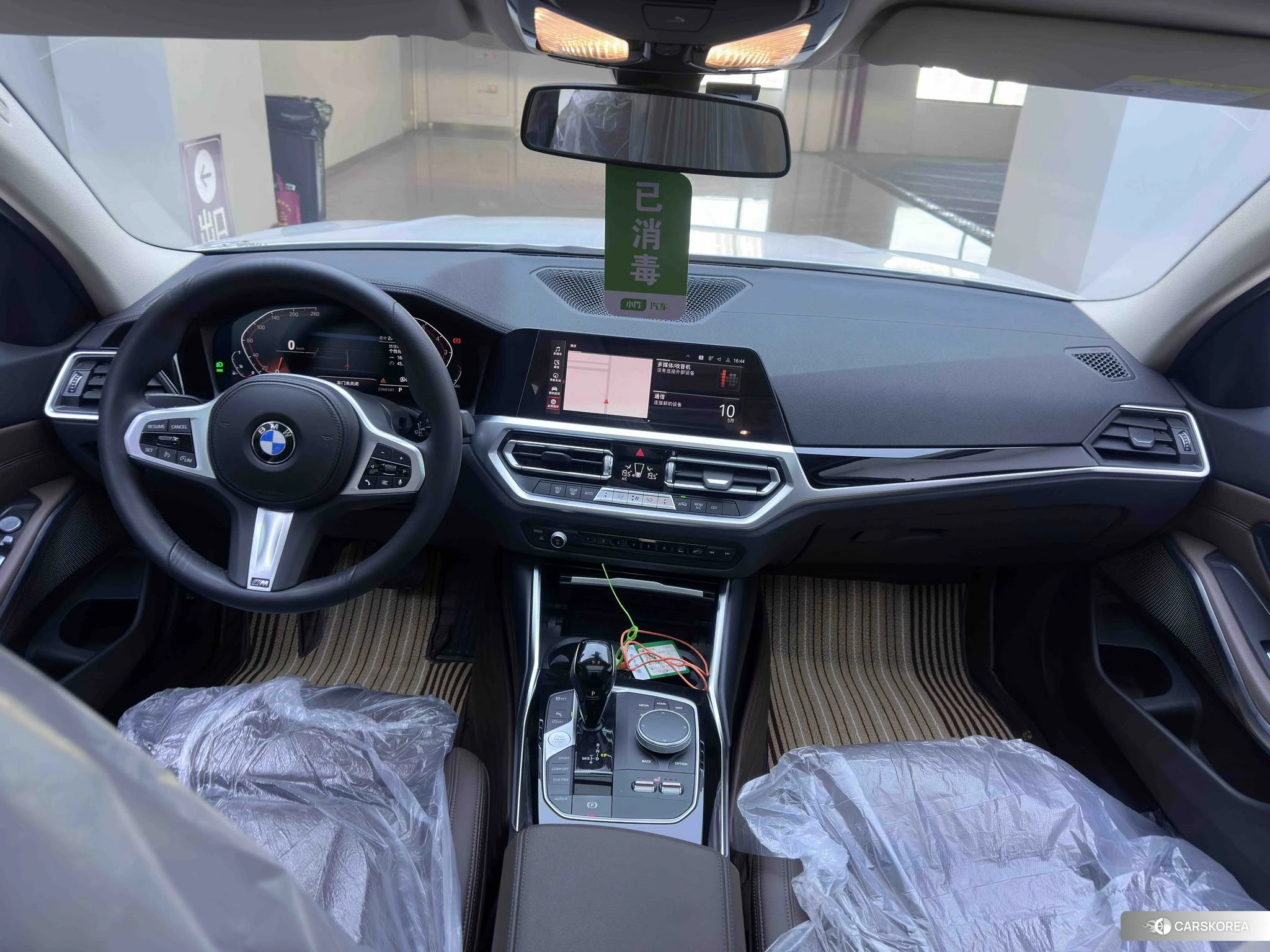 BMW 3 series 2022 Белый из Китая, фото 4