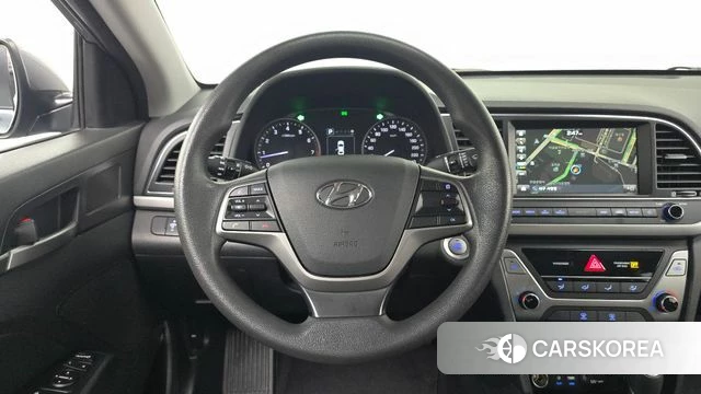 Hyundai Avante AD 2018 Серебристо-серый из Кореи, фото 4