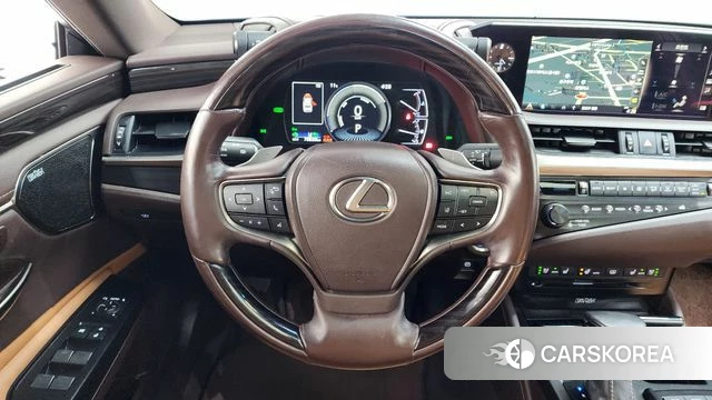 Lexus ES300h 7th generation 2019 Серый из Кореи, фото 4