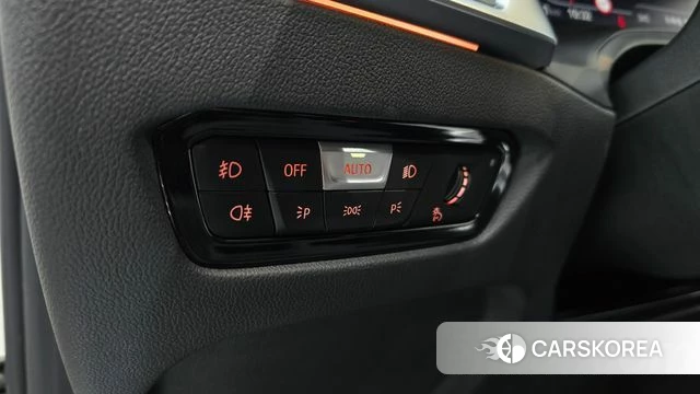 BMW 3 Series (G20) 2022 Белый из Кореи, фото 4