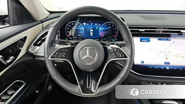 Mercedes-Benz E-Class W214 2024 Белый из Кореи, фото 4