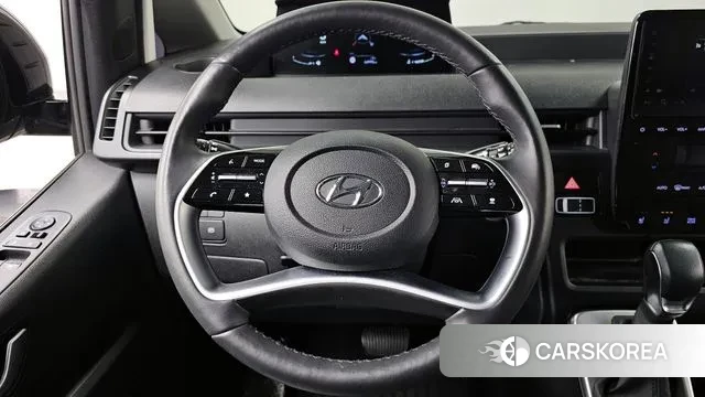 Hyundai Staria 2023 Серый из Кореи, фото 4