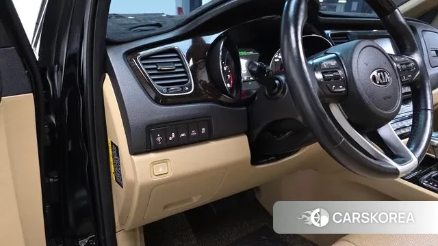 Kia The New Carnival 2019 Черный из Кореи, фото 4