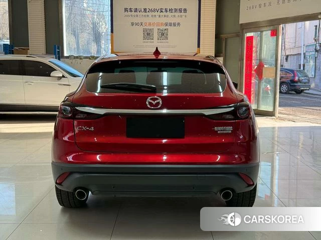 Mazda CX-4 2023 Красный из Китая, фото 4