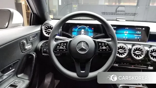 Mercedes-Benz A-Class W177 2020 Белый из Кореи, фото 4