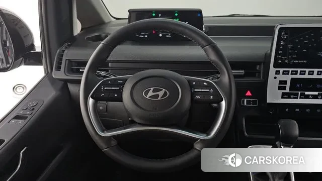 Hyundai Staria 2025 Серебряный из Кореи, фото 4