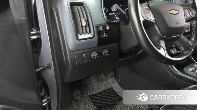 Chevrolet (GM Daewoo) Real New Colorado 2022 Серый из Кореи, фото 4