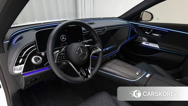 Mercedes-Benz E-Class W214 2024 Белый из Кореи, фото 4