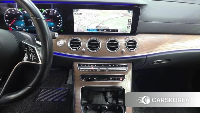 Mercedes-Benz E-Class W213 2020 Черный из Кореи, фото 4