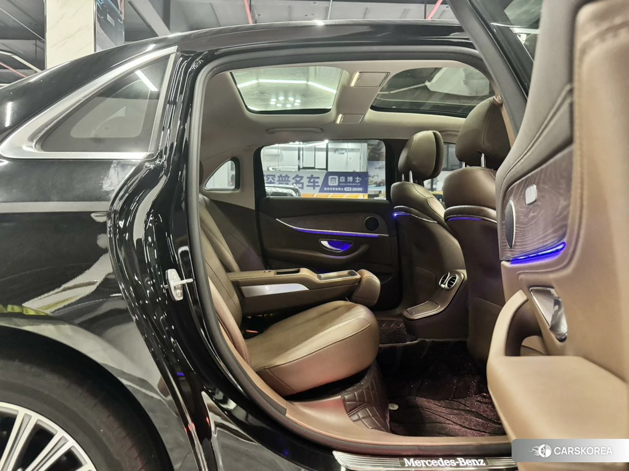 Mercedes-Benz E-class 2023 Черный из Китая, фото 4