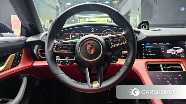 Porsche Taycan 2024 Черный из Кореи, фото 4