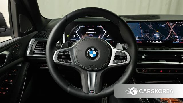 BMW X7 (G07) 2026 Черный из Кореи, фото 4